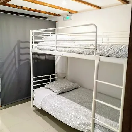 Studio - Espinho Beach House For 6 Pax شقة *